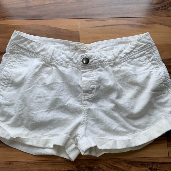 Forever 21 cuffed hem shorts 30 - Picture 8 of 8
